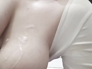 foreigner titties cardio